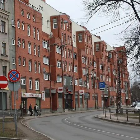 Sadovnikova Street 21 아파트